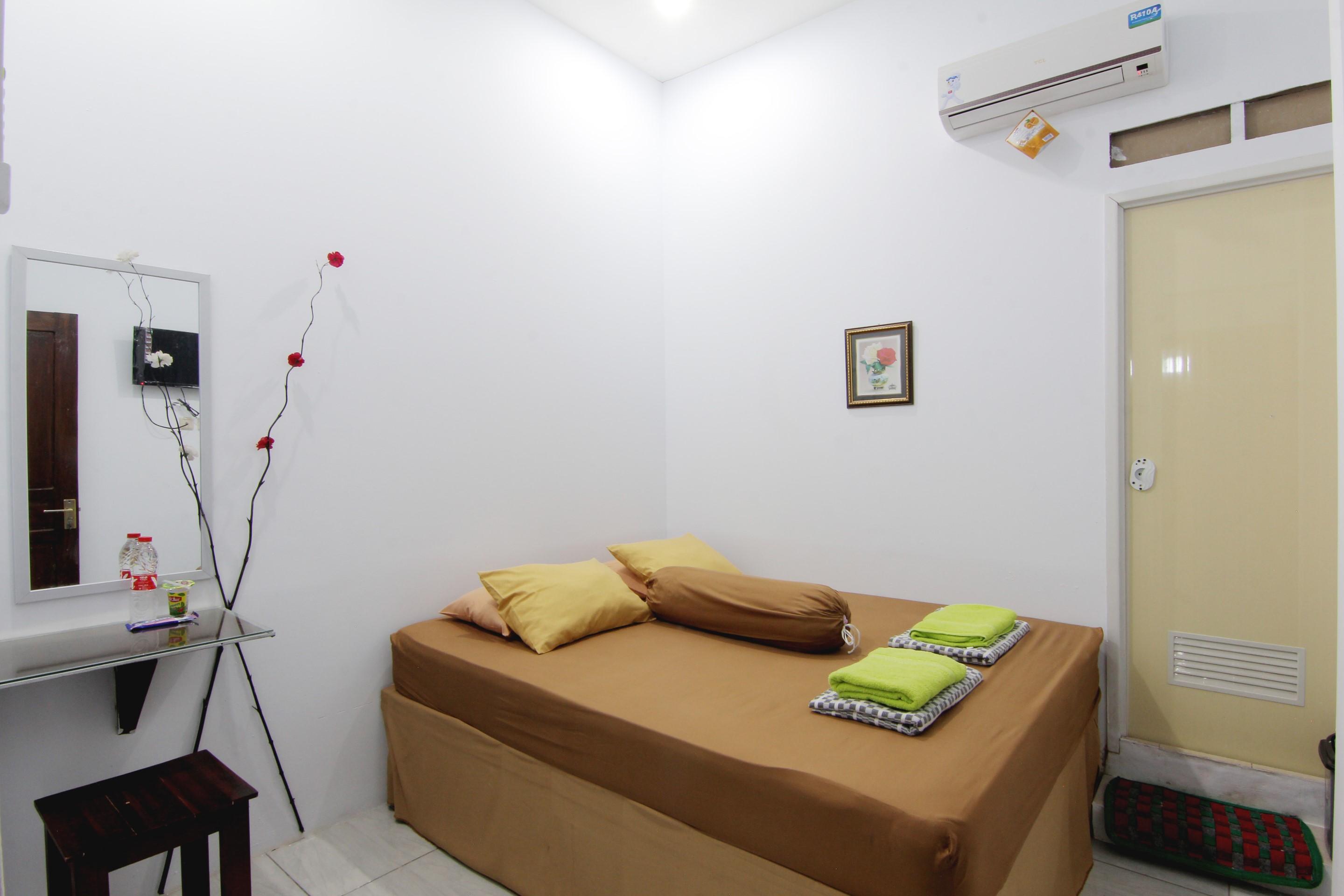 Tiga Dua Homestay Джокьякарта Экстерьер фото