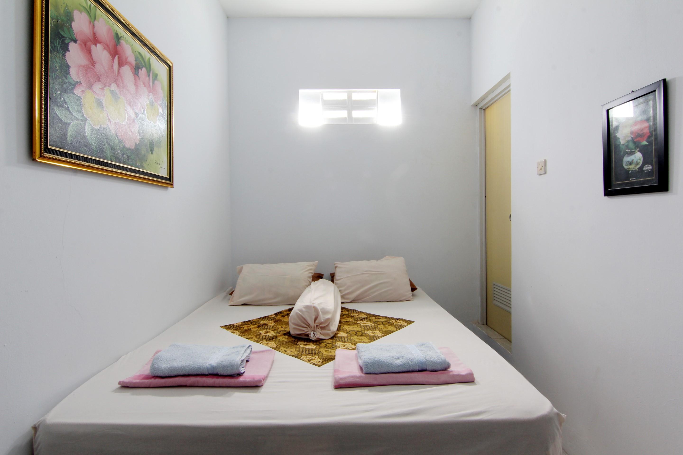 Tiga Dua Homestay Джокьякарта Экстерьер фото